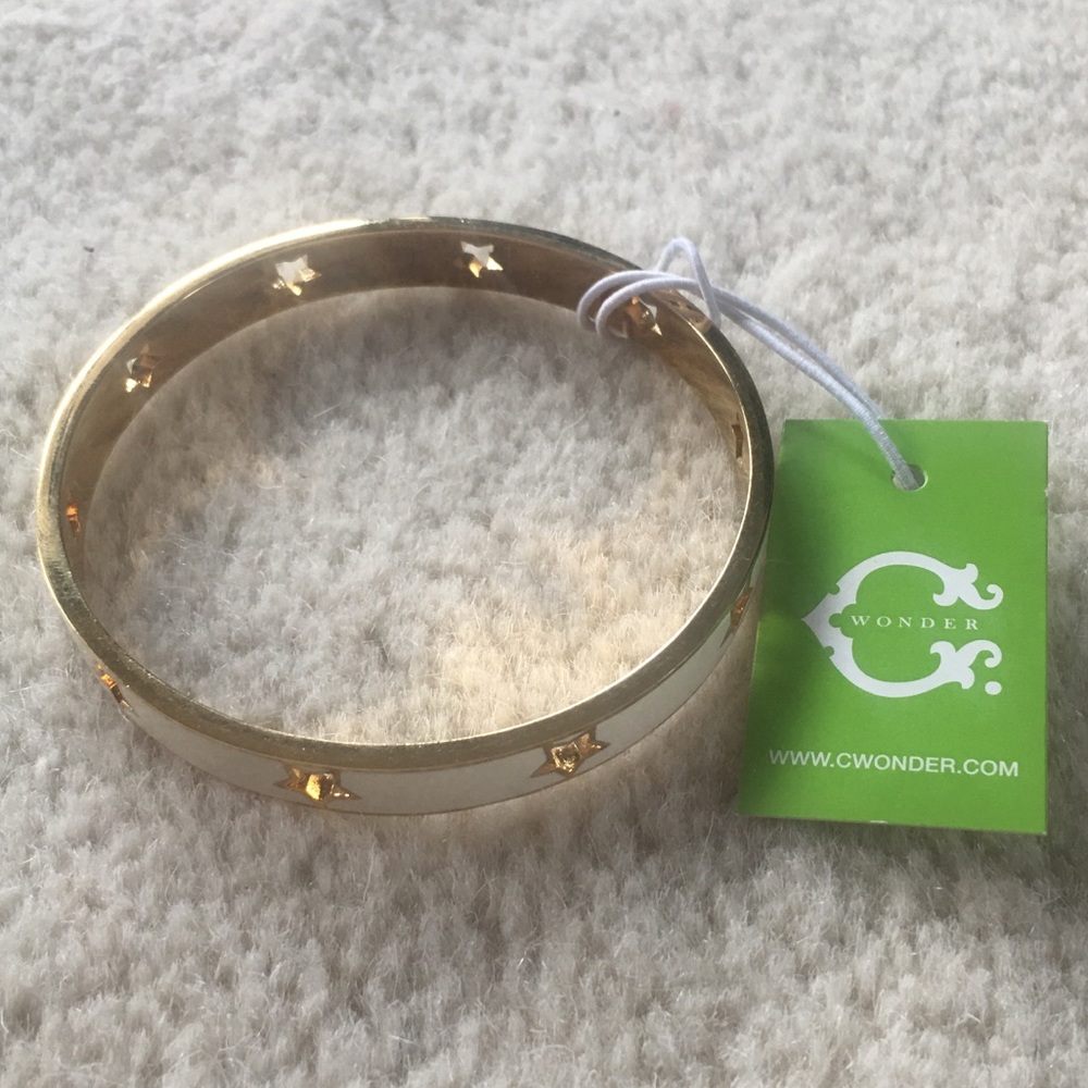 C. Wonder Bangle Bracelet Stars White & Gold Metal